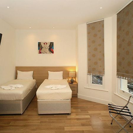 The Kensington Studios London Exterior photo